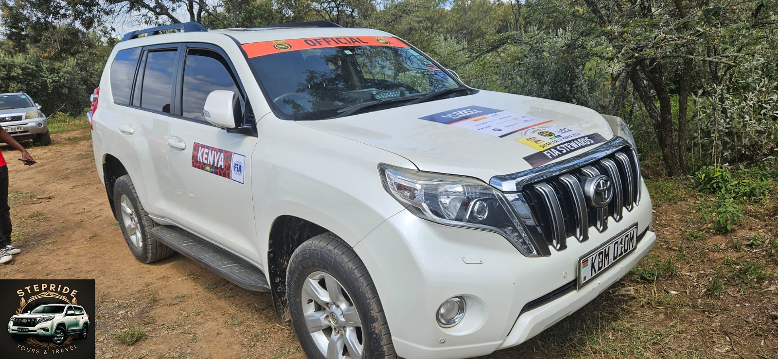 Land Cruiser Prado on location